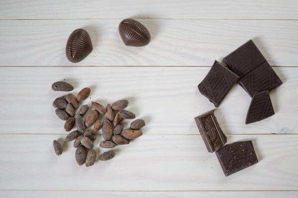 ビーントゥバーの手作り方法やチョコレートを使った料理を紹介！ローチョコレートの情報も！